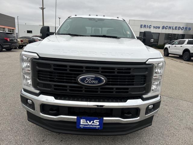 new 2024 Ford F-350 car, priced at $68,870