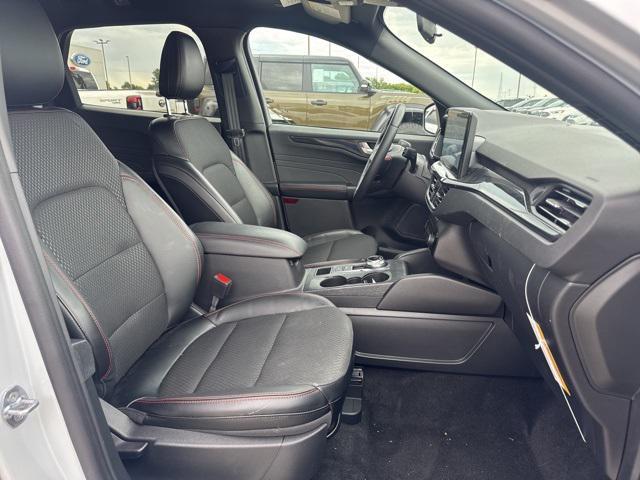 new 2025 Ford Escape car, priced at $28,245