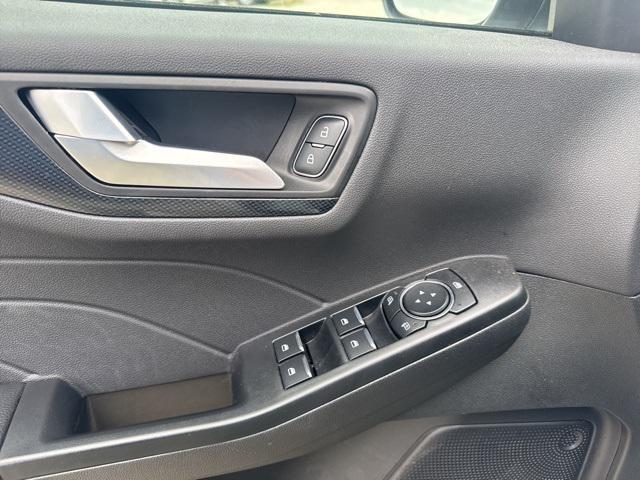 new 2025 Ford Escape car, priced at $28,245