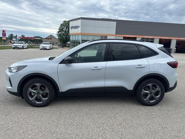 new 2025 Ford Escape car, priced at $28,245