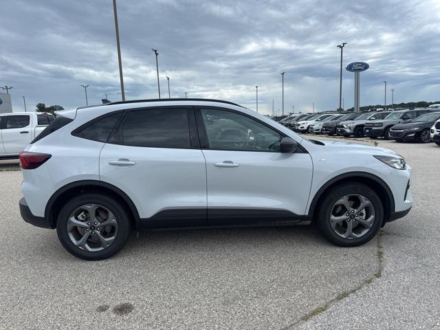 new 2025 Ford Escape car, priced at $28,245