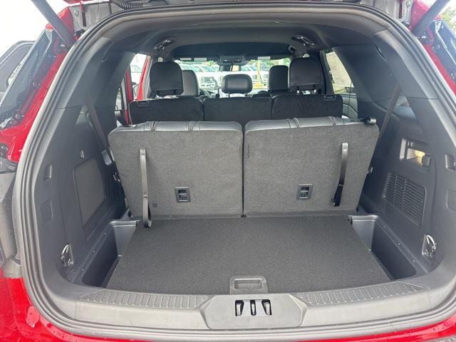 new 2025 Ford Explorer car, priced at $49,195