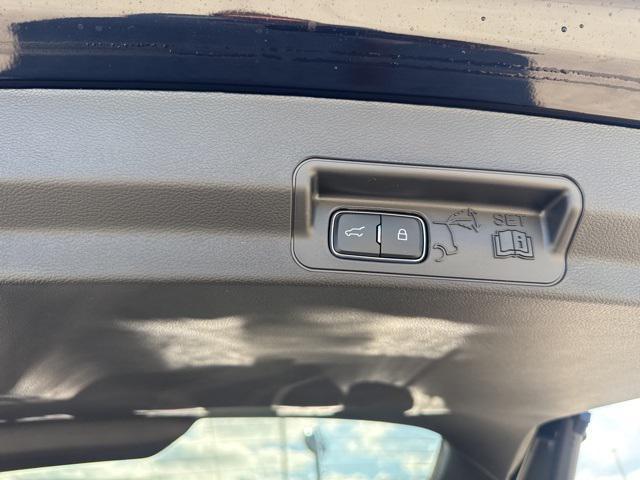 new 2025 Ford Explorer car, priced at $59,019