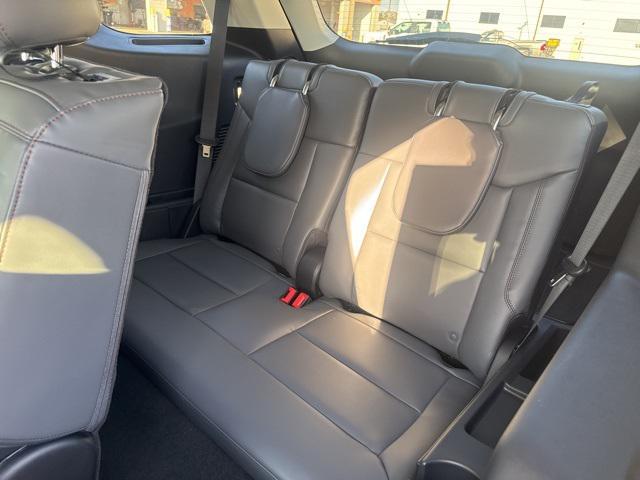 new 2025 Ford Explorer car, priced at $45,273