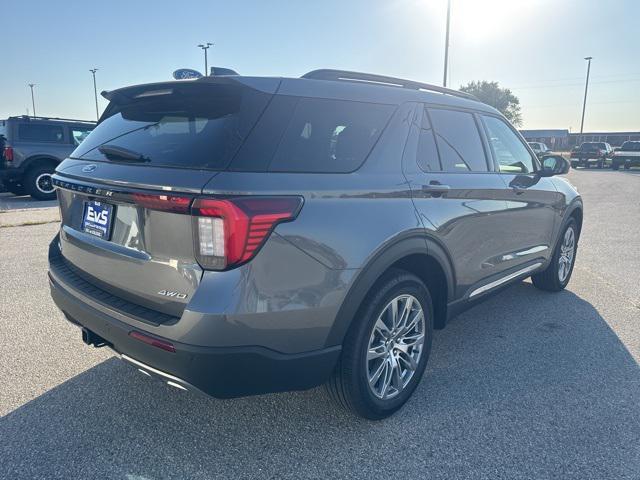new 2025 Ford Explorer car, priced at $45,273