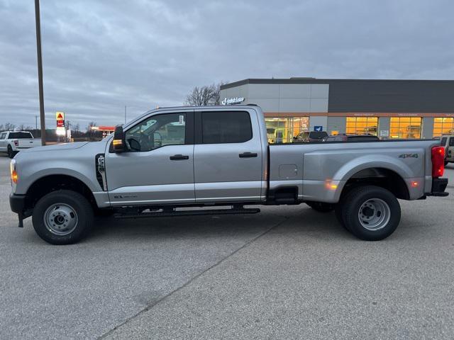 new 2024 Ford F-350 car, priced at $66,870