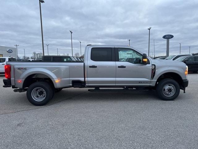 new 2024 Ford F-350 car, priced at $66,870