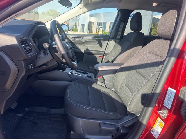 new 2025 Ford Escape car, priced at $25,628