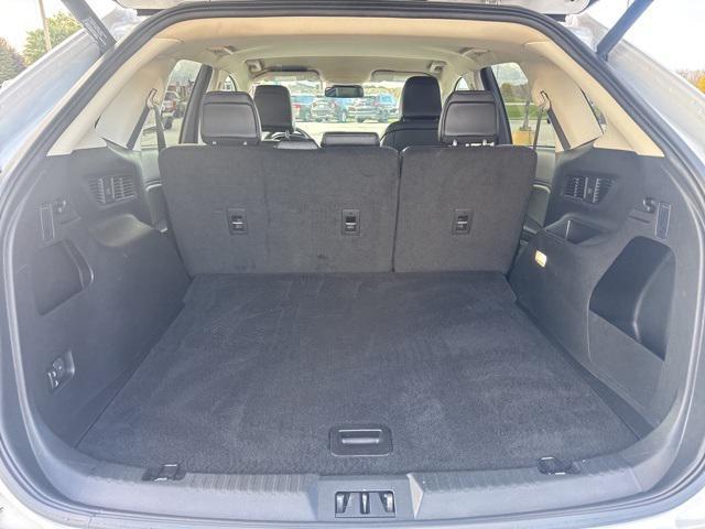 used 2022 Ford Edge car, priced at $28,130