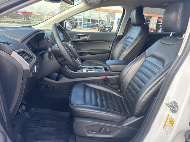 used 2022 Ford Edge car, priced at $28,130