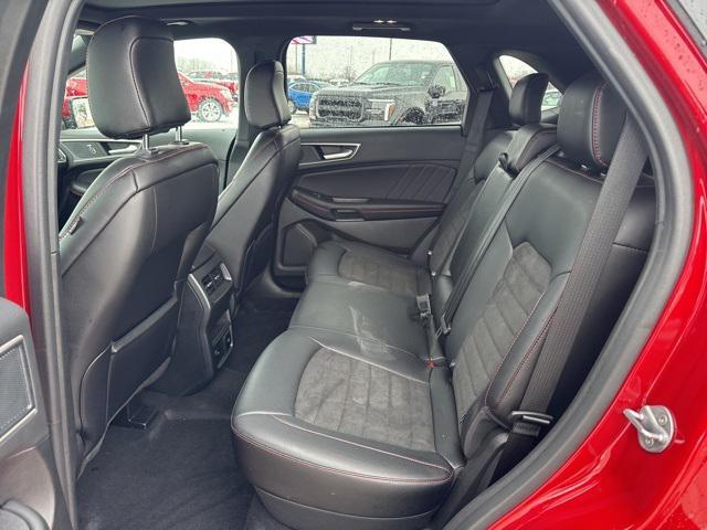 used 2024 Ford Edge car, priced at $31,999