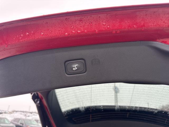 used 2024 Ford Edge car, priced at $31,999