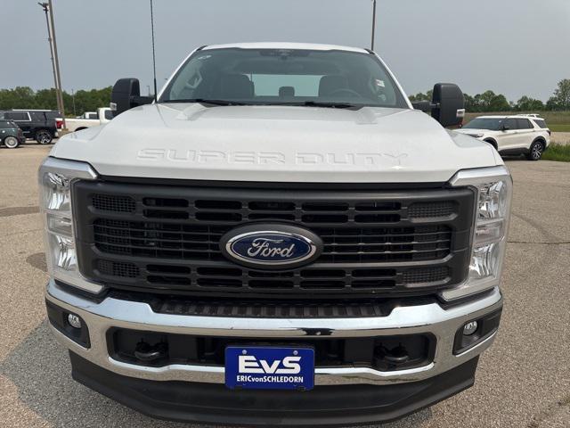 new 2025 Ford F-250 car, priced at $59,368