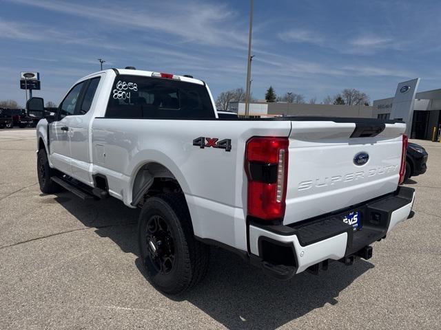 new 2025 Ford F-350 car, priced at $56,282