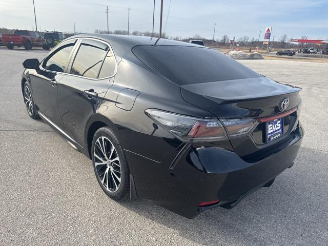 used 2018 Toyota Camry car, priced at $14,968