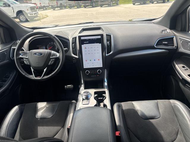 used 2024 Ford Edge car, priced at $35,248