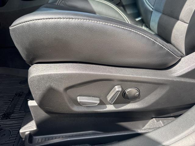 used 2024 Ford Edge car, priced at $35,248