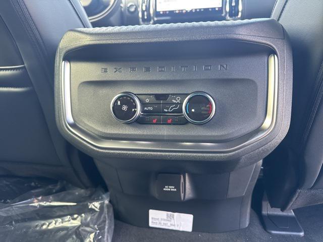 new 2025 Ford Expedition Max car, priced at $85,430