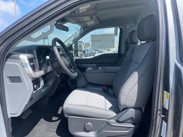 new 2025 Ford F-350 car, priced at $53,603
