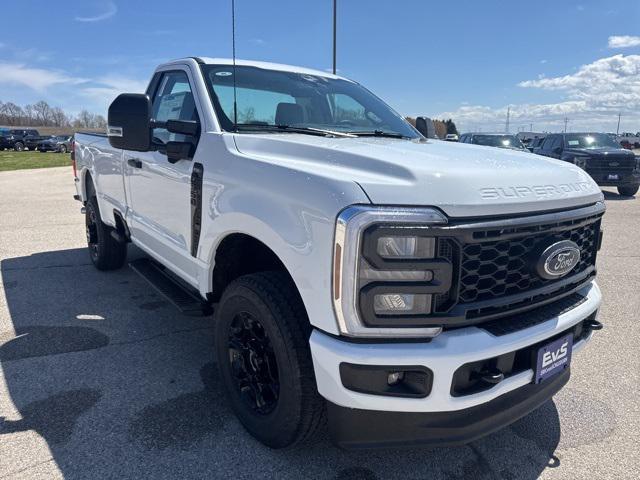 new 2025 Ford F-350 car, priced at $53,400
