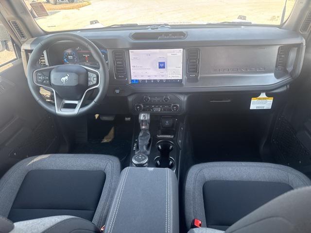 new 2025 Ford Bronco car, priced at $45,288