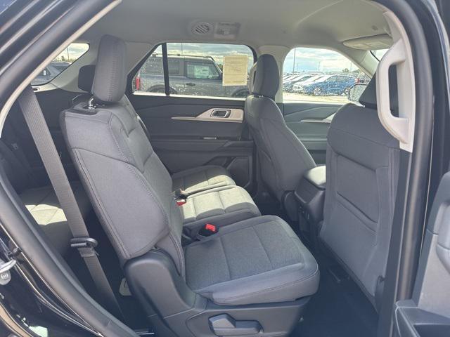 new 2025 Ford Explorer car, priced at $40,739