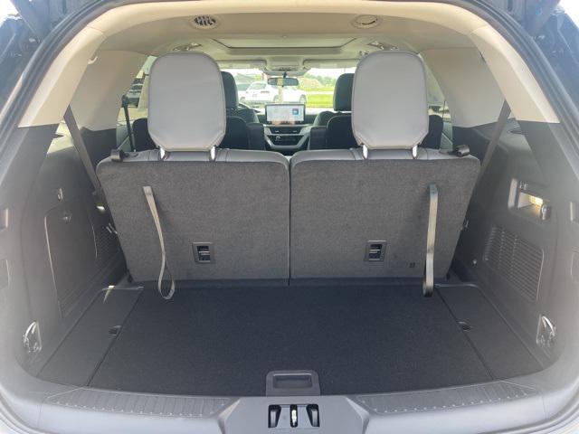 new 2025 Ford Explorer car, priced at $46,764