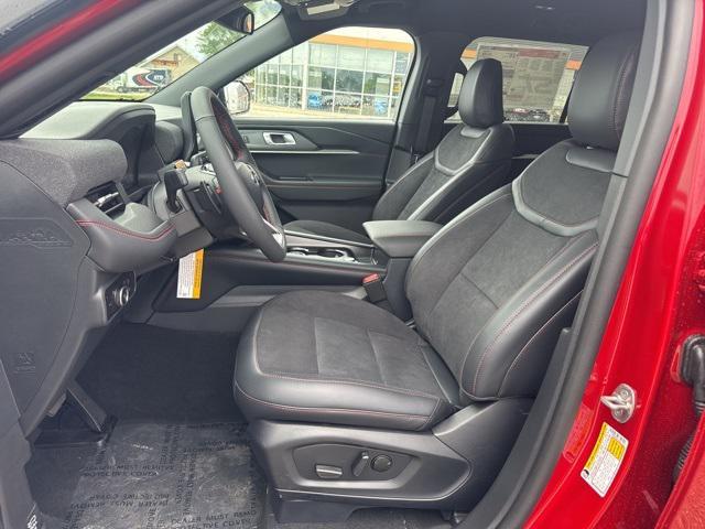 new 2025 Ford Explorer car, priced at $54,271