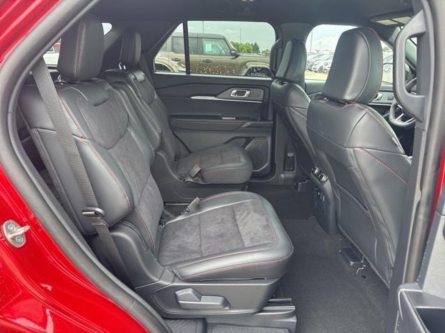 new 2025 Ford Explorer car, priced at $54,271