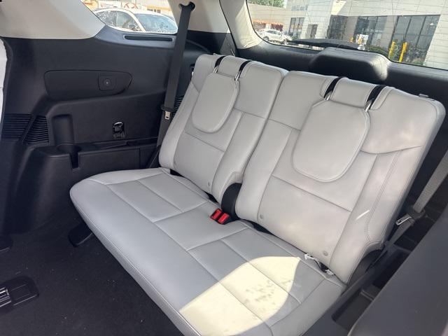 new 2025 Ford Explorer car, priced at $55,445