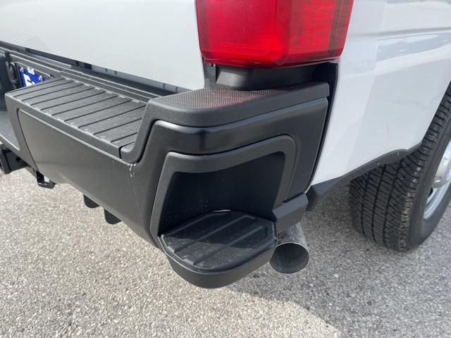 new 2025 Ford F-250 car, priced at $50,508