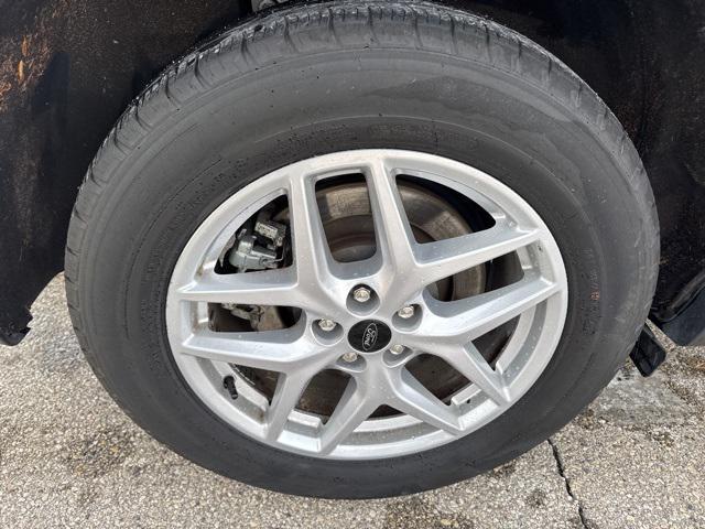 used 2024 Ford Edge car, priced at $26,999