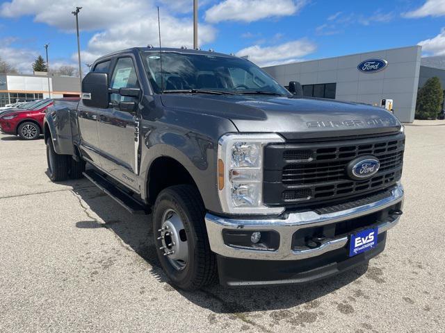 new 2024 Ford F-350 car, priced at $70,470