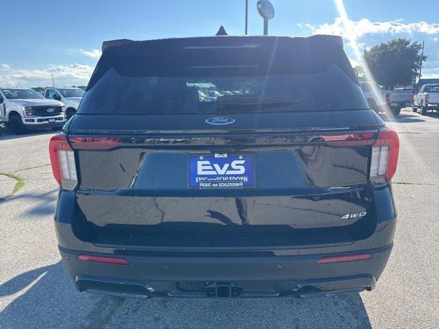 new 2025 Ford Explorer car, priced at $50,115