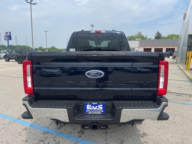 new 2025 Ford F-250 car, priced at $65,651