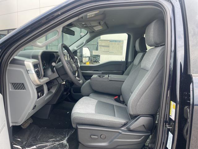 new 2025 Ford F-250 car, priced at $65,651