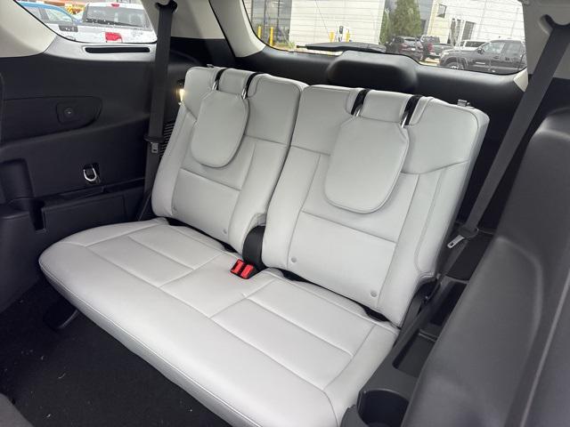 new 2025 Ford Explorer car, priced at $56,752