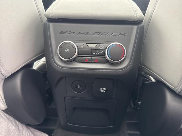 new 2025 Ford Explorer car, priced at $56,752