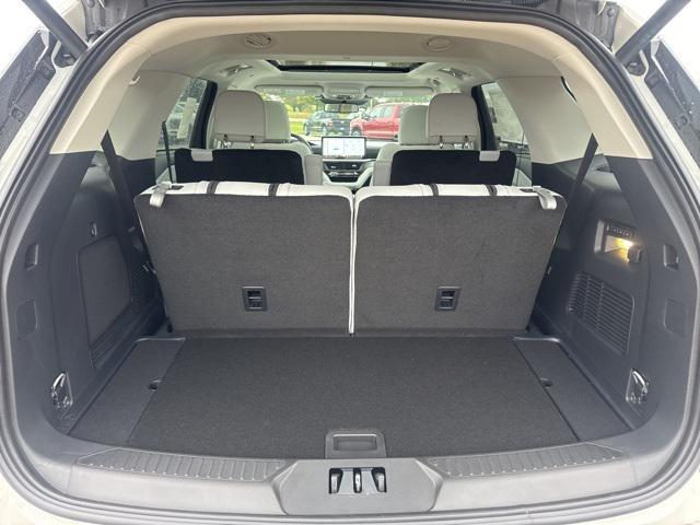 new 2025 Ford Explorer car, priced at $56,752