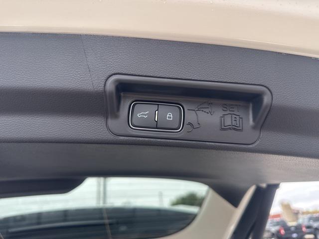 new 2025 Ford Explorer car, priced at $56,752