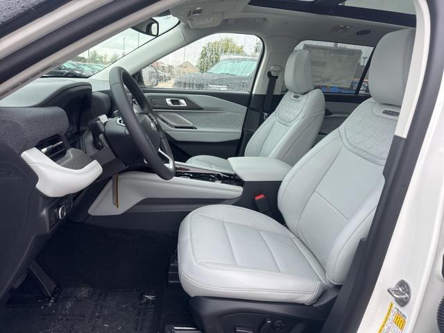 new 2025 Ford Explorer car, priced at $56,752