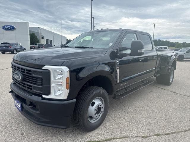new 2025 Ford F-350 car, priced at $67,385
