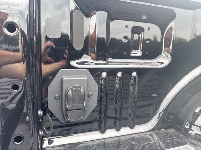 new 2025 Ford F-350 car, priced at $67,385
