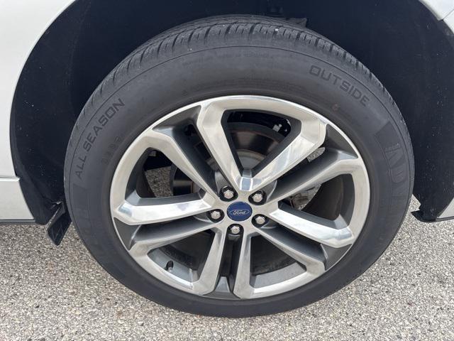 used 2018 Ford Edge car, priced at $21,487