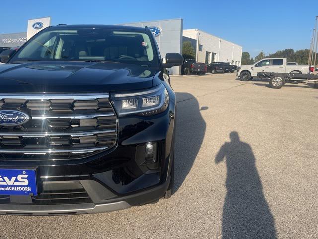 new 2025 Ford Explorer car, priced at $45,478