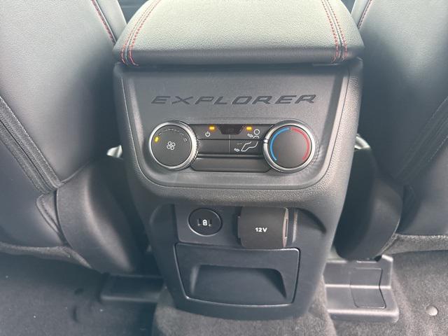 new 2025 Ford Explorer car, priced at $46,901