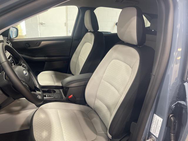 new 2025 Ford Escape car, priced at $25,245