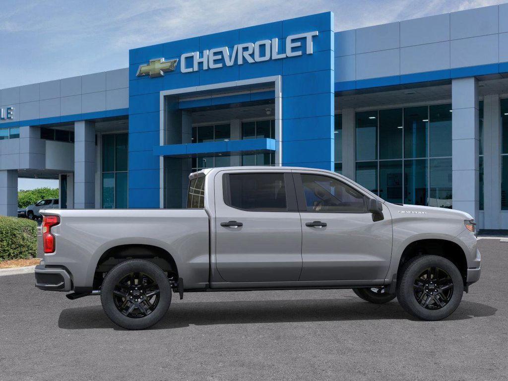 new 2026 Chevrolet Silverado 1500 car, priced at $43,290