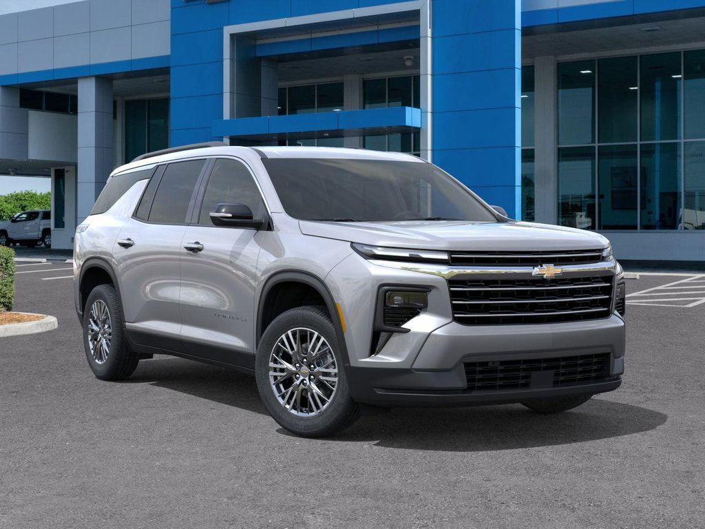 new 2026 Chevrolet Traverse car, priced at $43,042