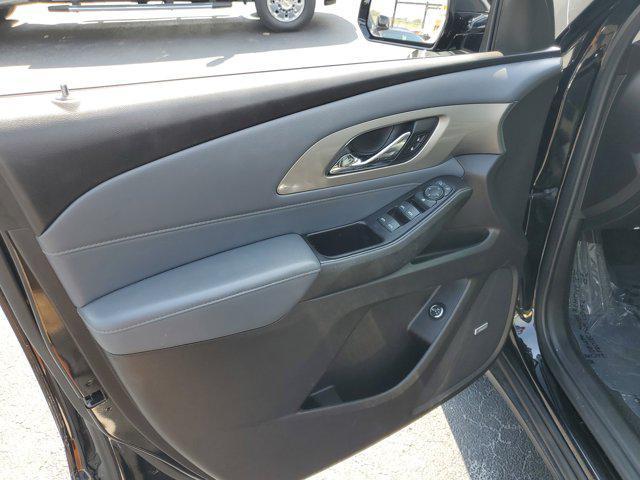used 2019 Chevrolet Traverse car, priced at $17,500